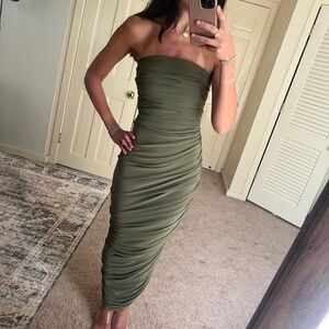 Norma Kamali Diana Strapless Ruched Stretch Jersey Midi Dress